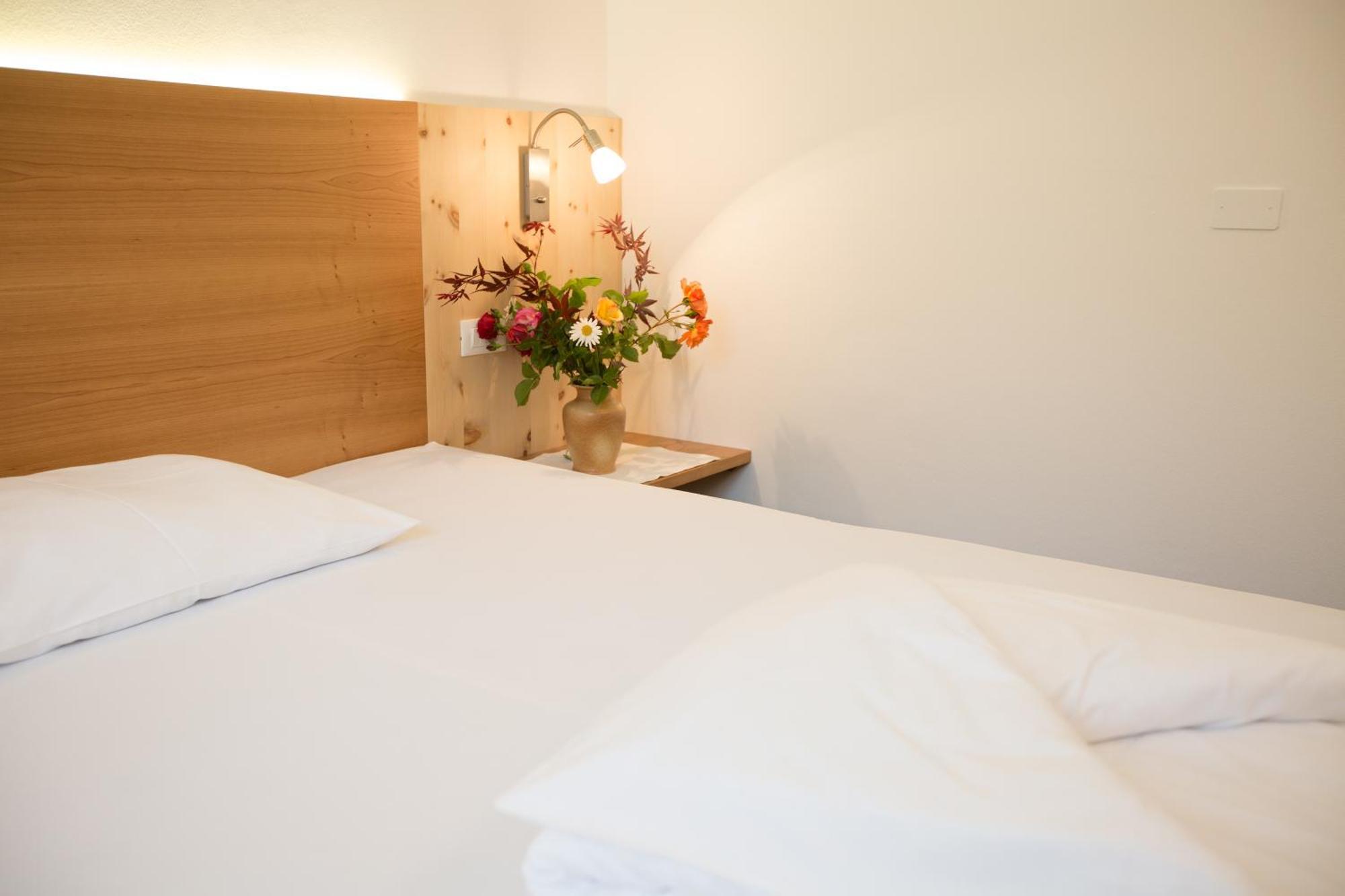 Hotel Appartement Inge Tirol Buitenkant foto