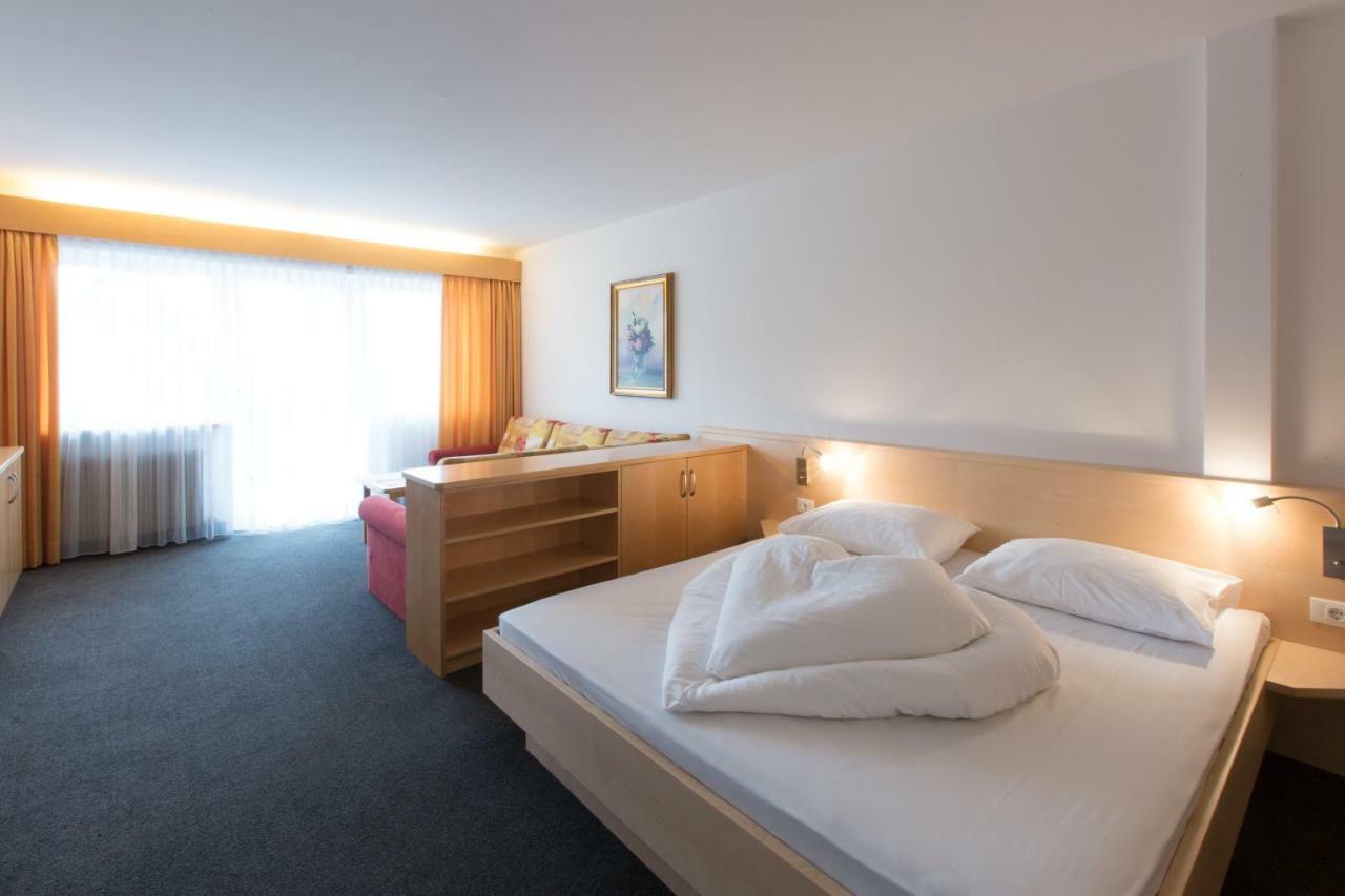 Hotel Appartement Inge Tirol Buitenkant foto